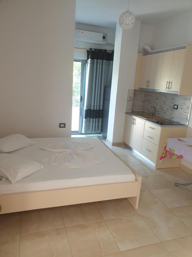 Alinani Apartments Ksamil Exteriör bild